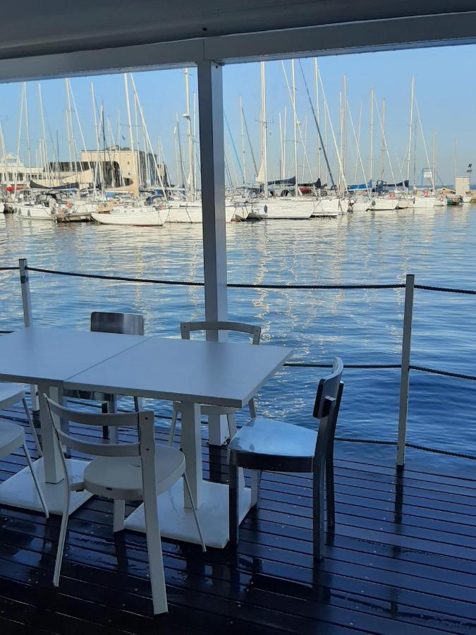 Apartmán Le Rive Del Revoltella Terst Exteriér fotografie